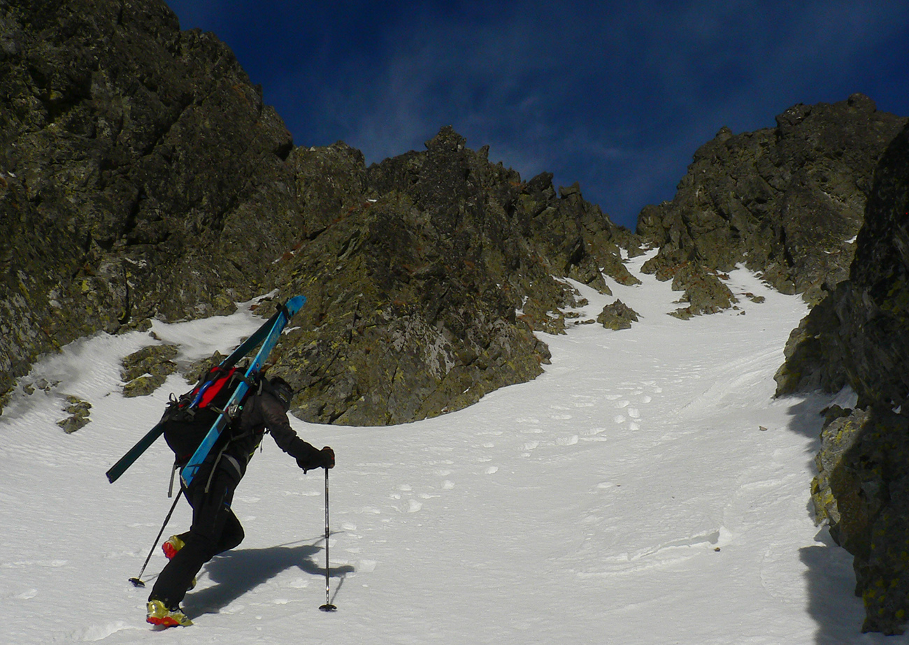tatransky-sever-v-snehovej-biede-cez-zeleznu-branu-do-prielomu