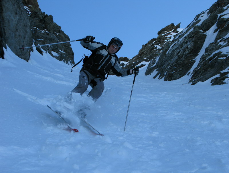 sulden-lavina-a-ypsilon