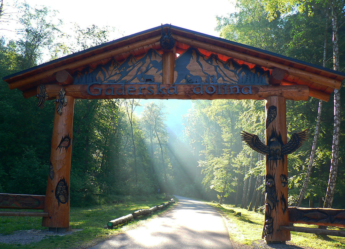 v-dolinach-alebo-gaderska-necpalska