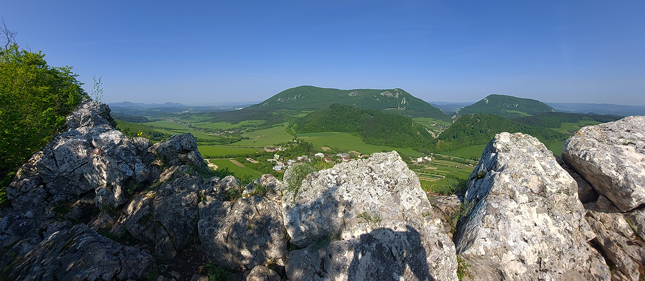 Výhľady_tentokrát_stáli_za_to,_najmä_tieto_na_západ.